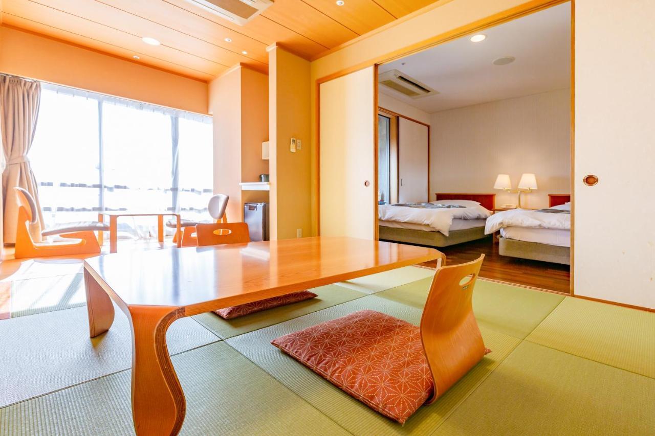 Hotel Ooedo Onsen Monogatari Kanko