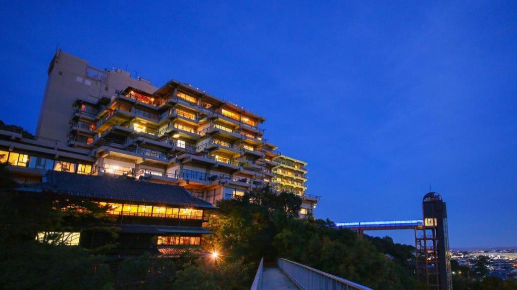 Ooedo Onsen Monogatari Kanko Hotel 3*