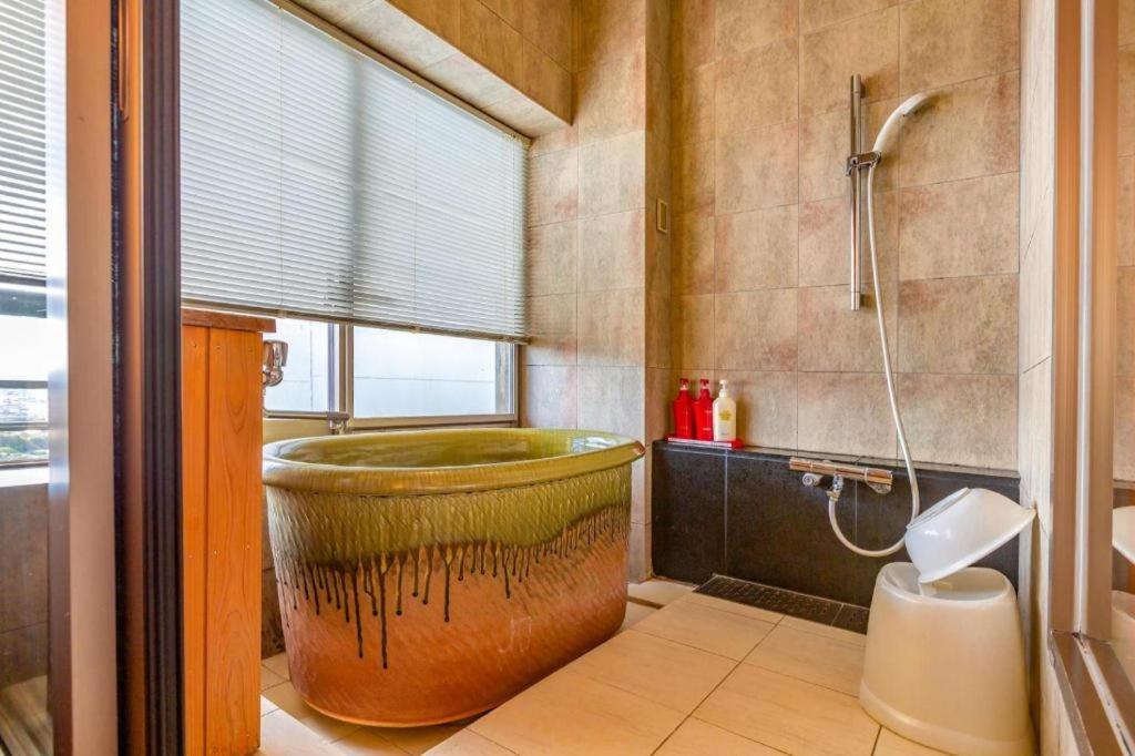 Ooedo Onsen Monogatari Kanko Hotel 3*