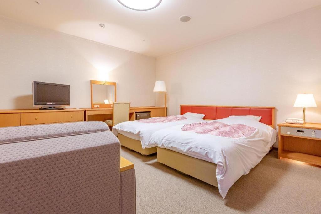 Ooedo Onsen Monogatari Kanko Hotel 3*